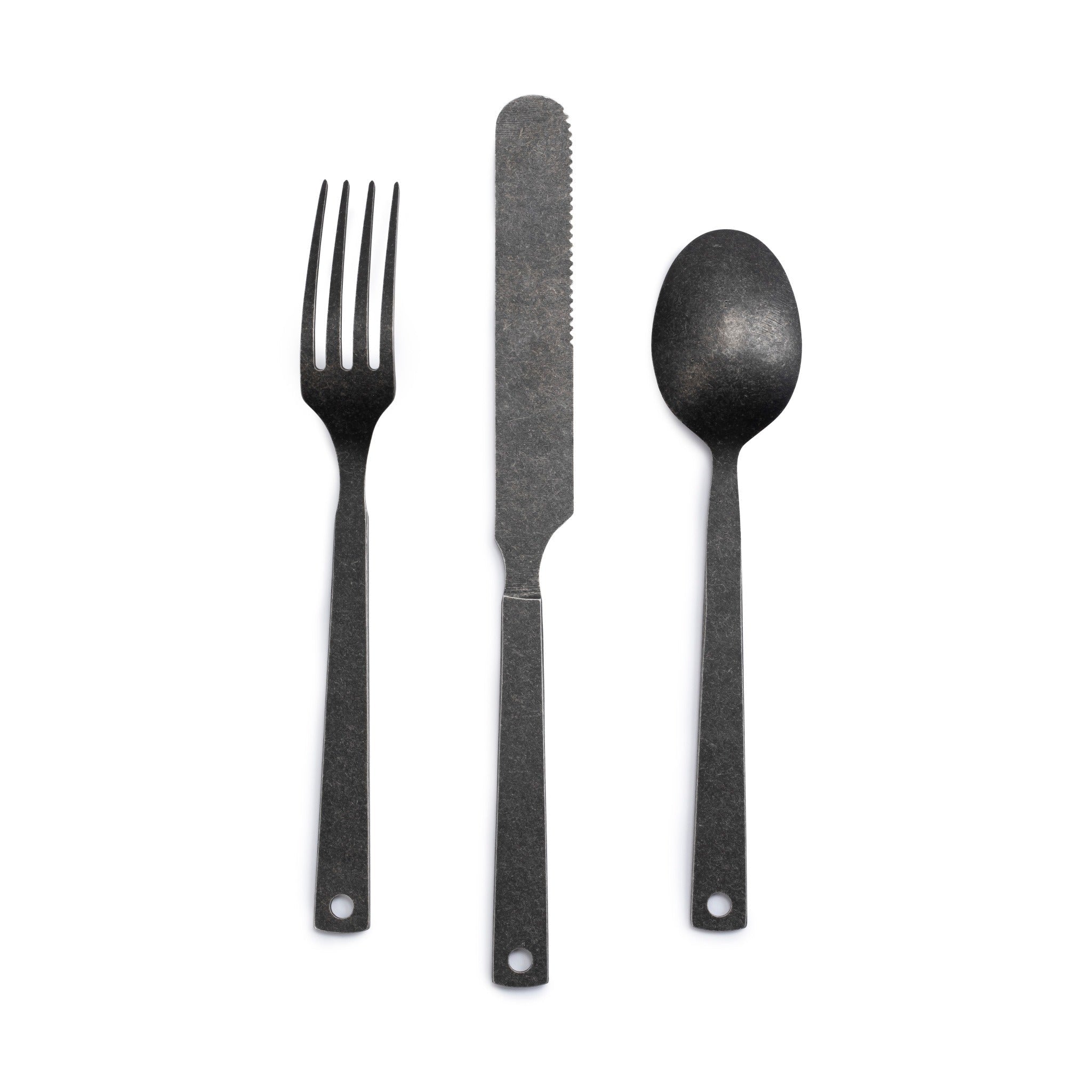 http://defiancegearco.com/cdn/shop/products/barebones-flatware-camping-cutlery-set-with-fork-knife-spoon-matte-black-37149144744150.jpg?v=1648473487
