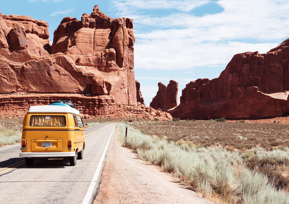 How to Prepare for a Road Trip: Tips for a Successful Journey